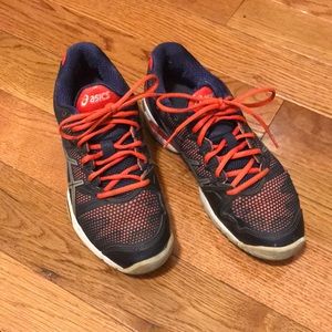 Asics women’s tennis shoes